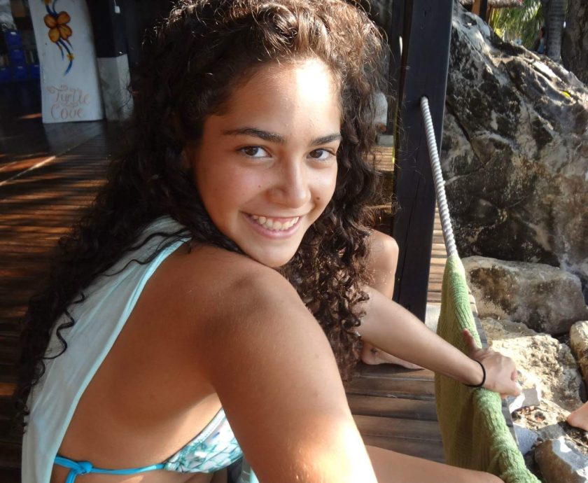 Marine Conservation Volunteer: Camila Rojas