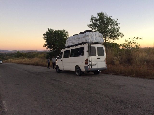 Madagascar Taxi Brousse 1