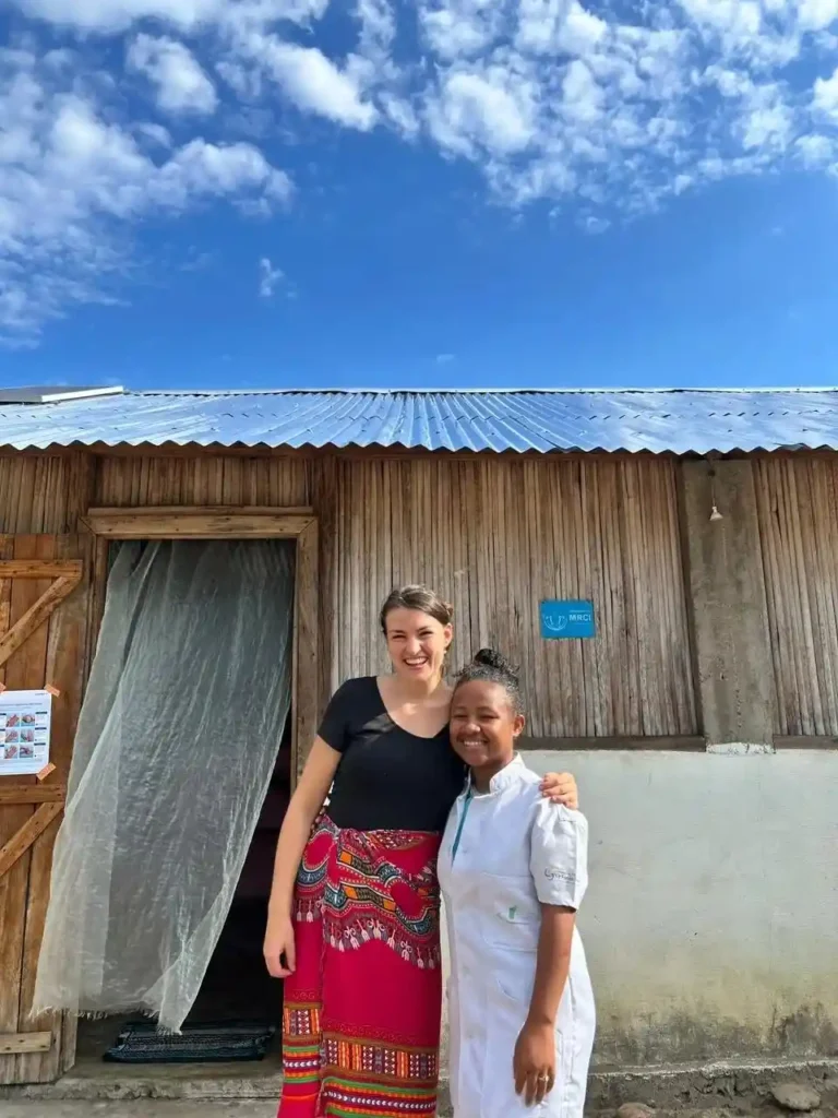 medical volunteering gap year volunteer programs